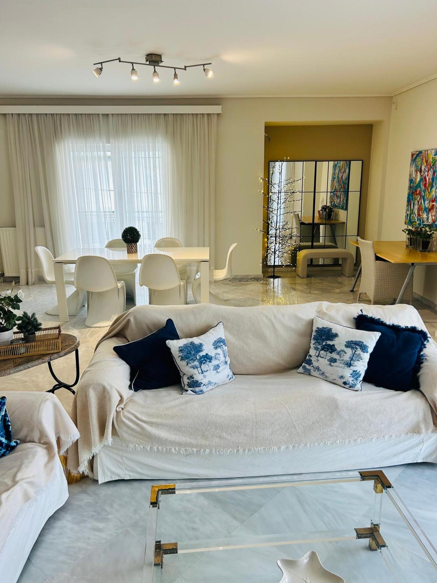 Kaliroon Seaside Apartment Каламата Экстерьер фото