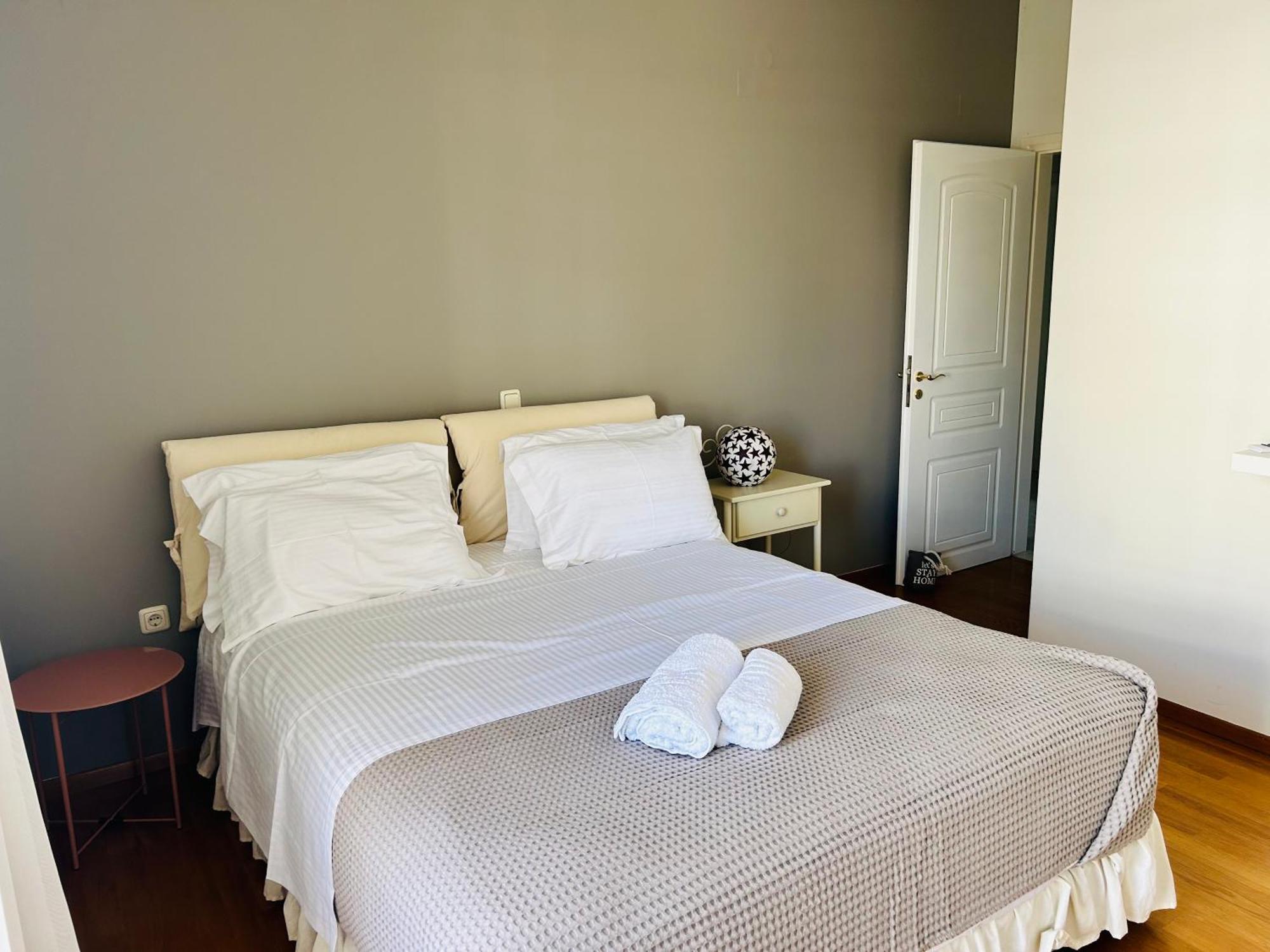 Kaliroon Seaside Apartment Каламата Экстерьер фото